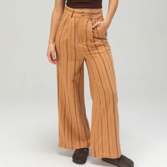 Billabong Pants - NWT Billabong
Tailor Made High Rise Wide Leg Trousers